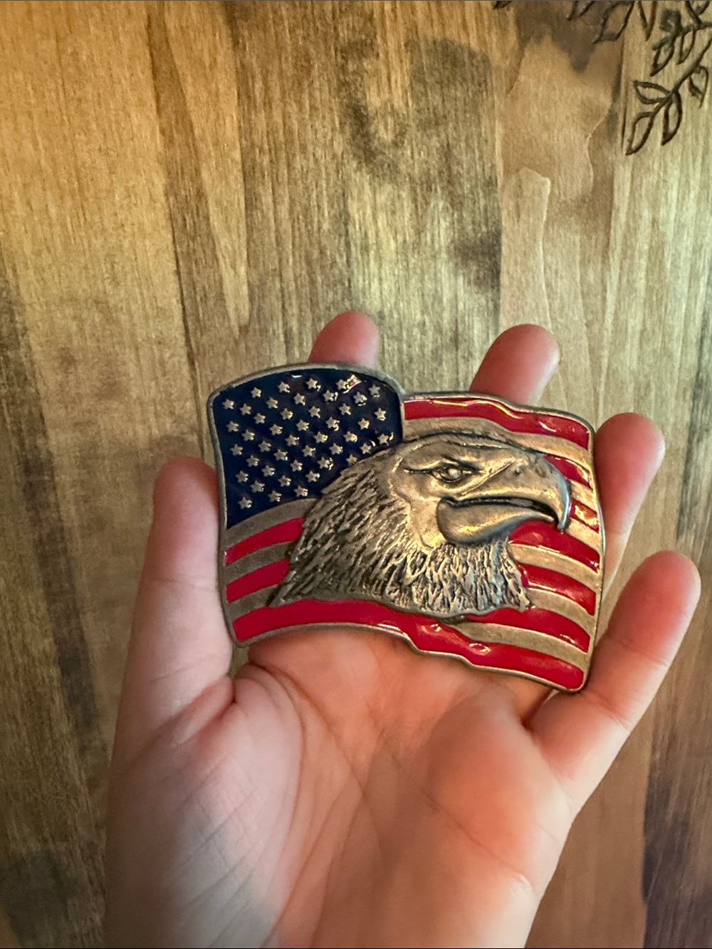 AMERICAN FLAG WAVING PATRIOTIC EAGLE USA UNITED STATES OF AMERICA BELT BUCKLE